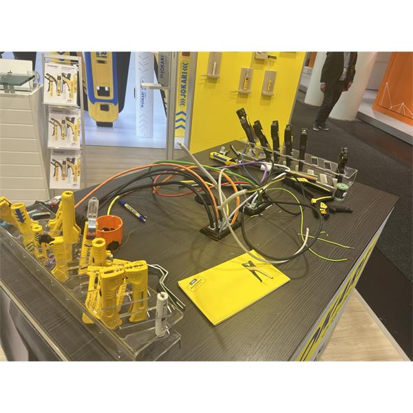 德國Jokari剝線工具/鉗子和切割器編號8211 9300
